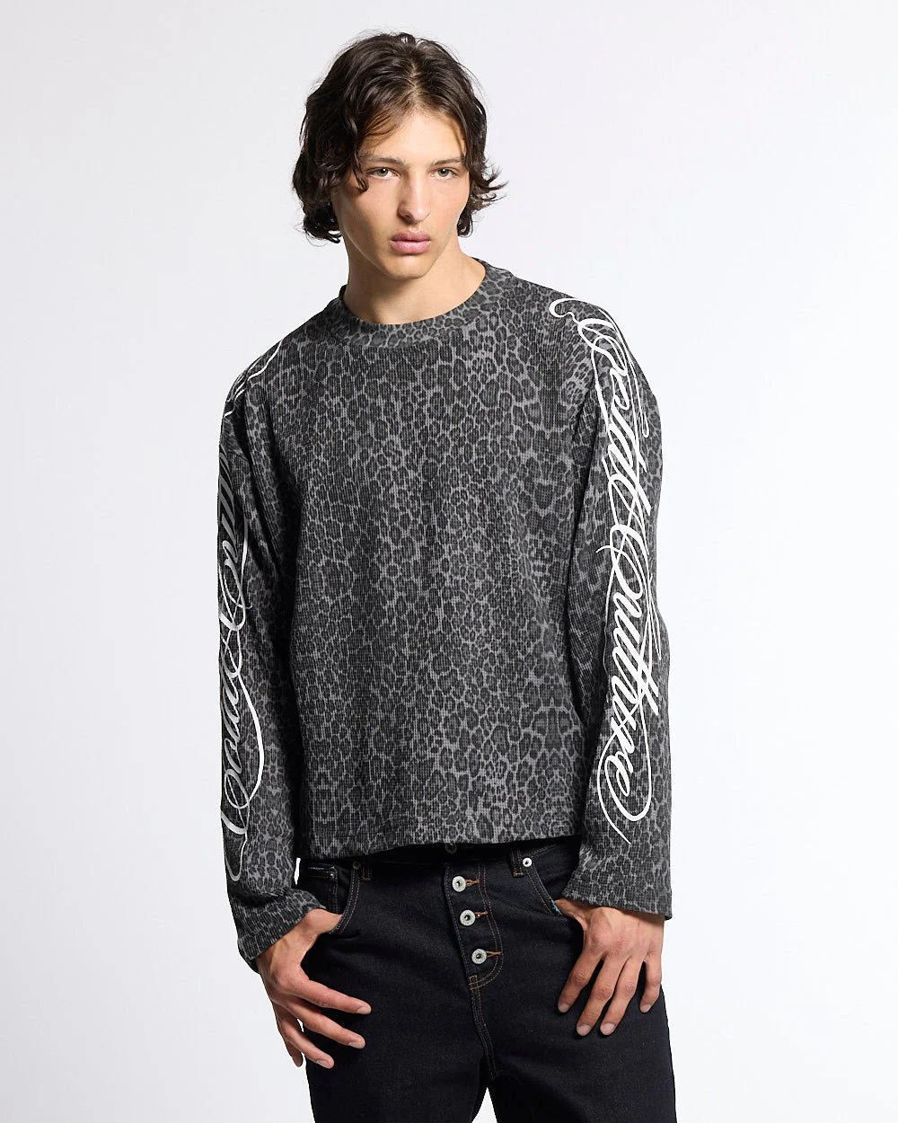 HIDDEN CHEETAH LONGSLEEVE DARK GREY - Image 2
