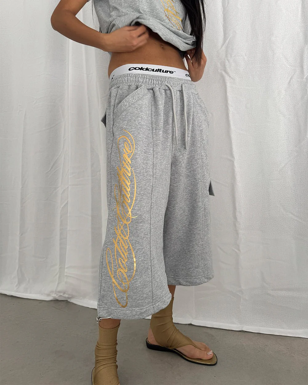 ICON SHORT HEATHER GREY - Image 13