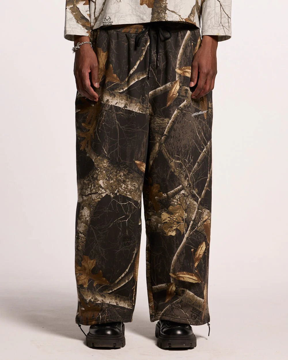SWEATPANTS REALTREE BLACK - Image 2