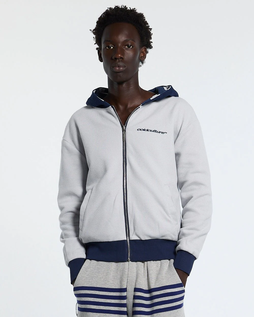 UNTRUE WAFFLE REVERSIBLE ZIP HOODIE BLUE - Image 4
